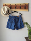 Stroll along jean shorts - AtaCollections 