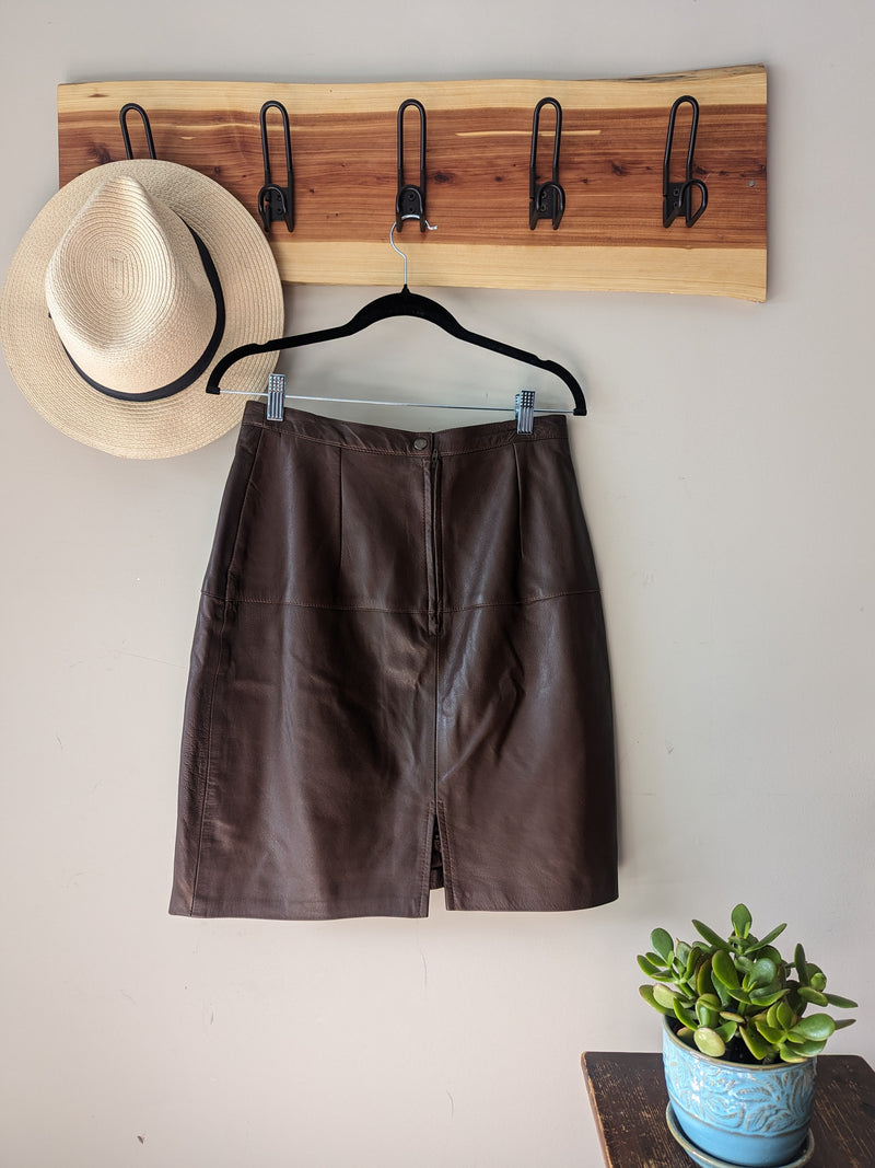 Emblem Skirt - AtaCollections 