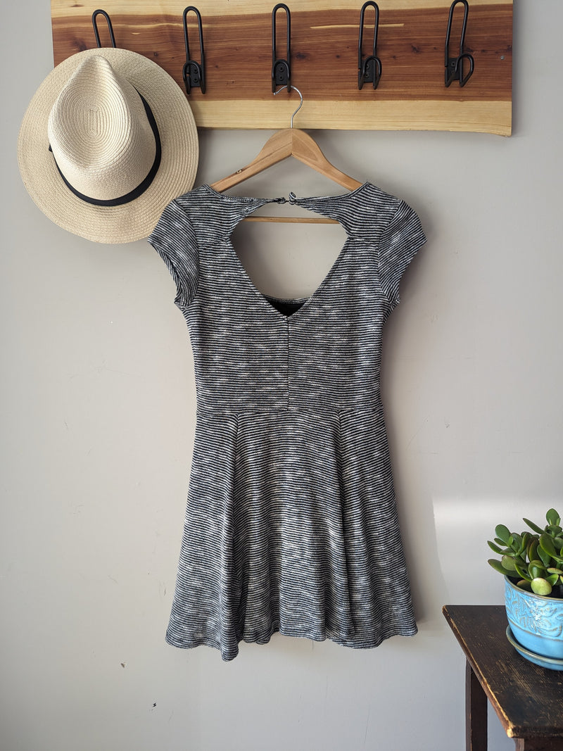 Flatter me Dress - AtaCollections 