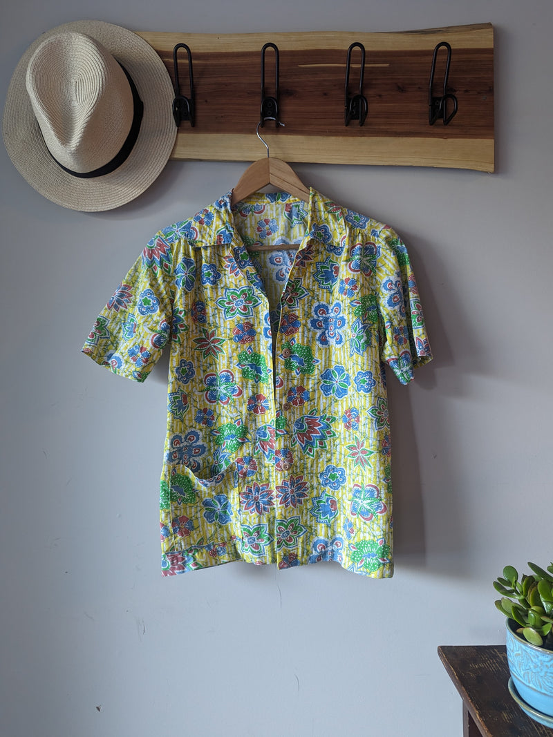 Yellow mellow shirt