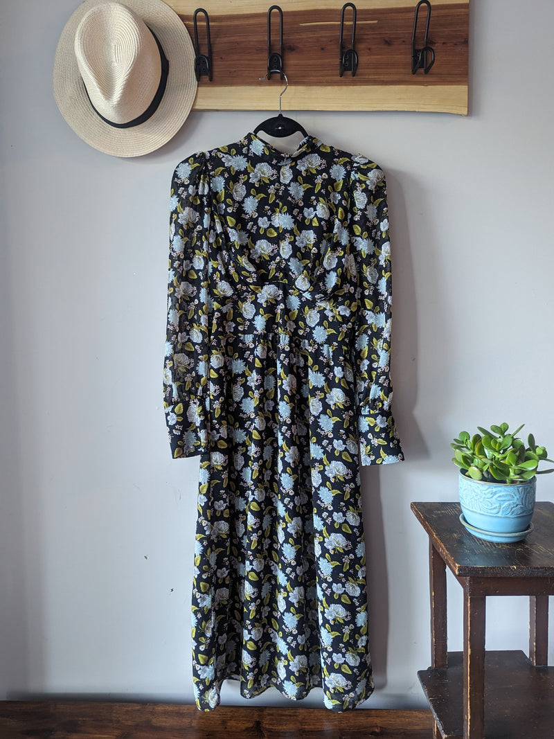 Garden walk dress