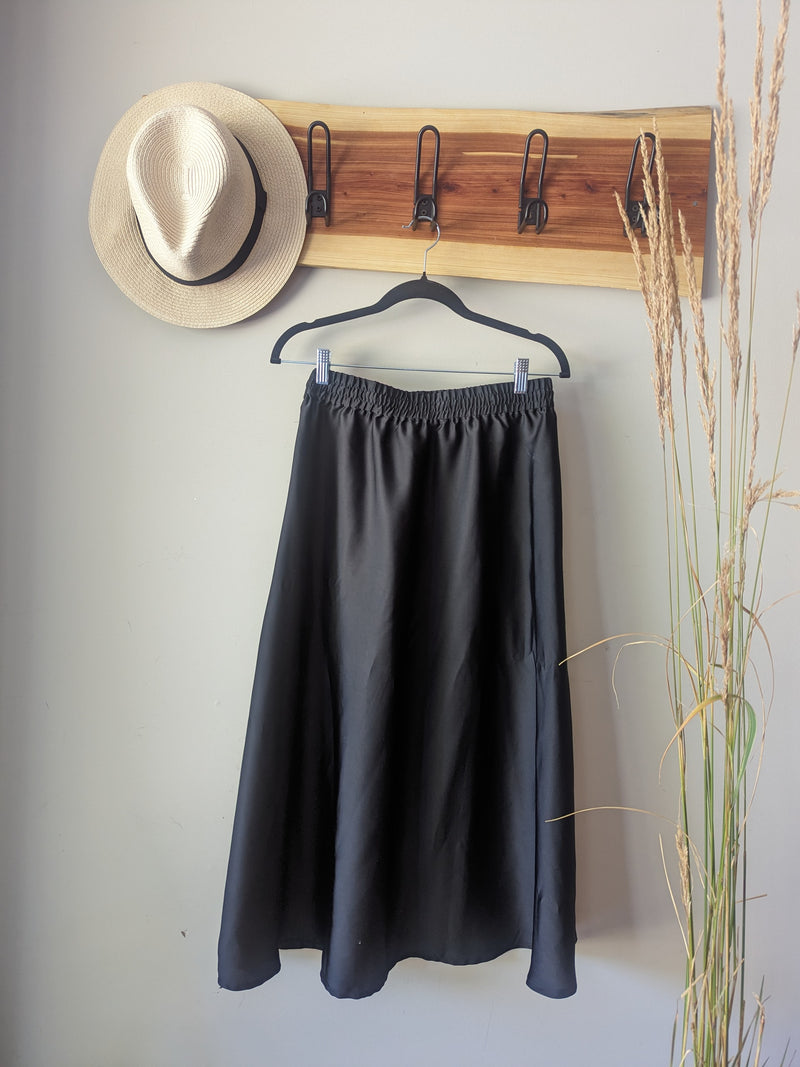Dynamite Skirt